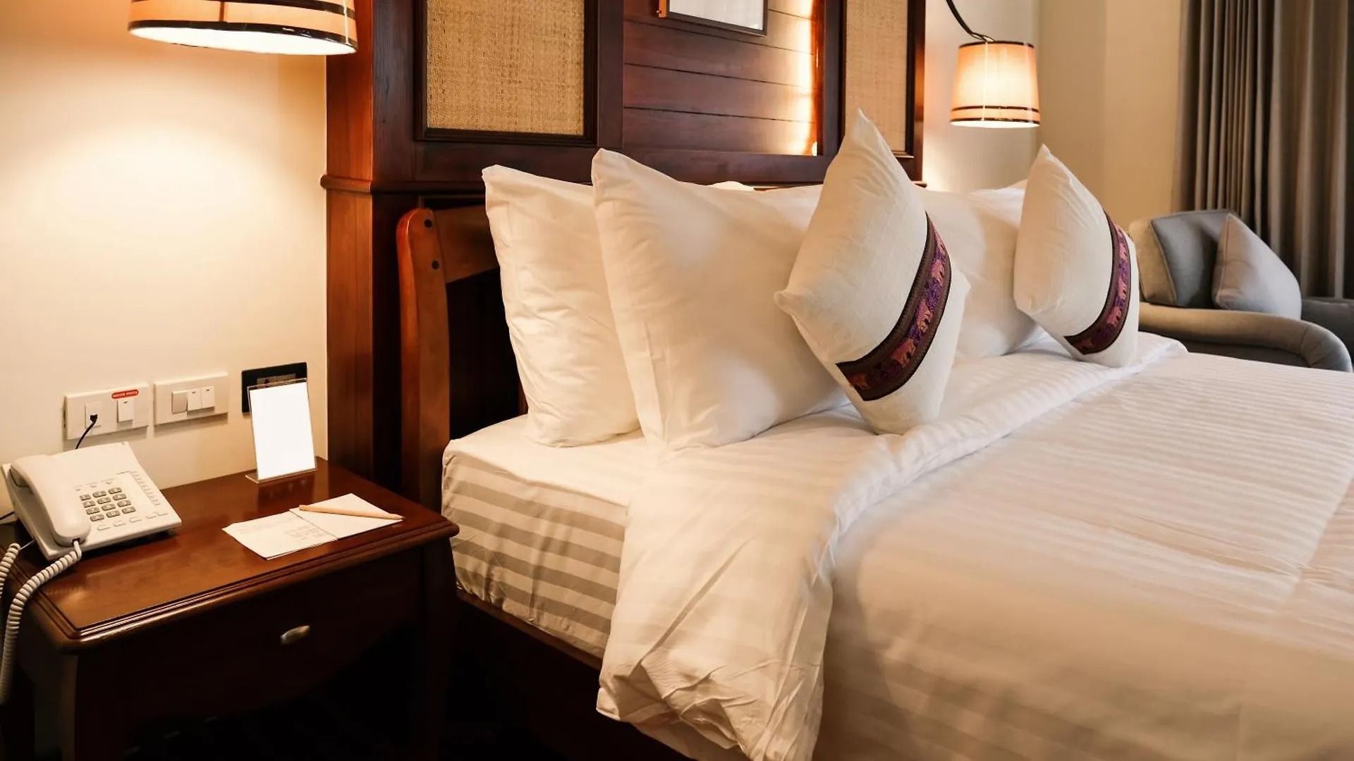Hotel Rosewood Near Delhi Airport 4*, New Delhi